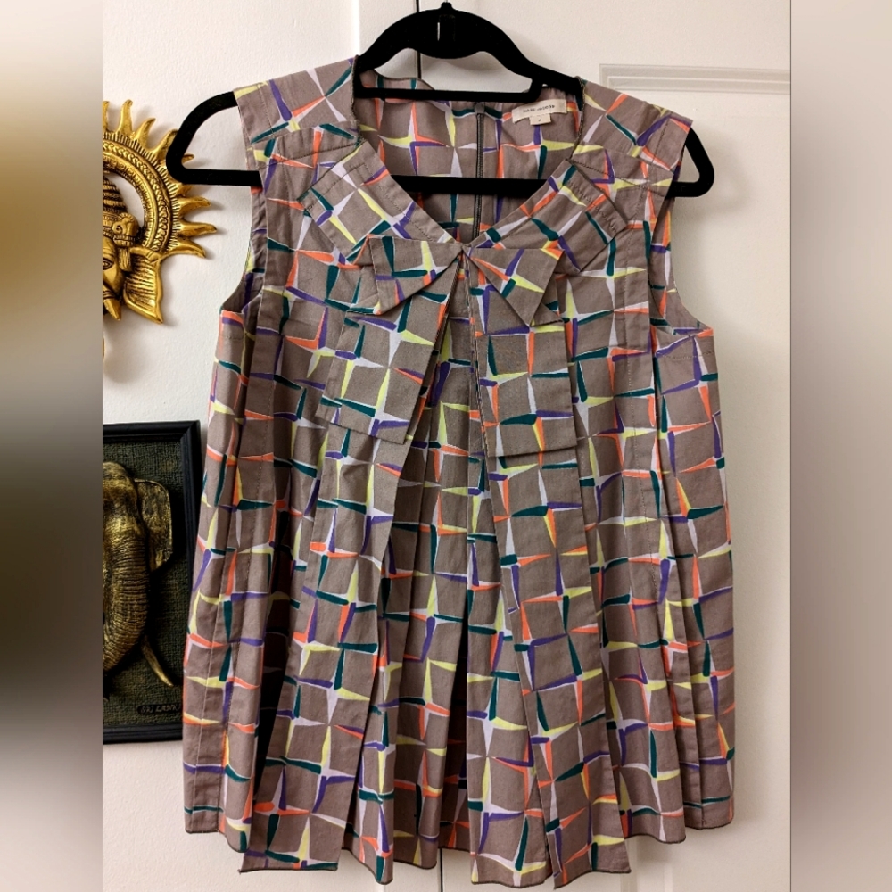 Marc Jacobs Sleeveless Blouse